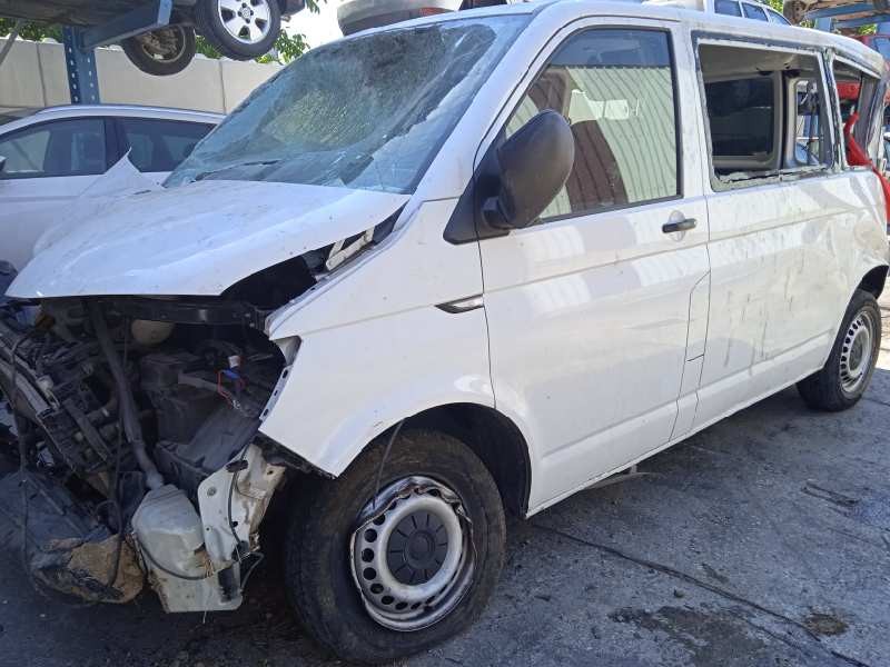 volkswagen t6 transporter del año 2015