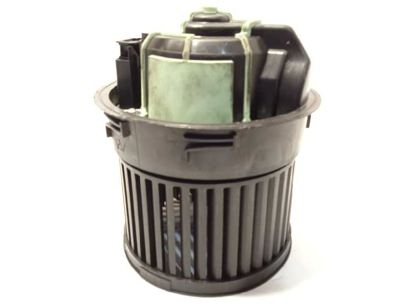 Recambio de motor calefaccion para peugeot rcz basis referencia OEM IAM T1011131B  6441CZ