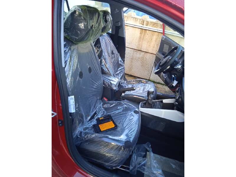 kia rio (yb) del año 2023