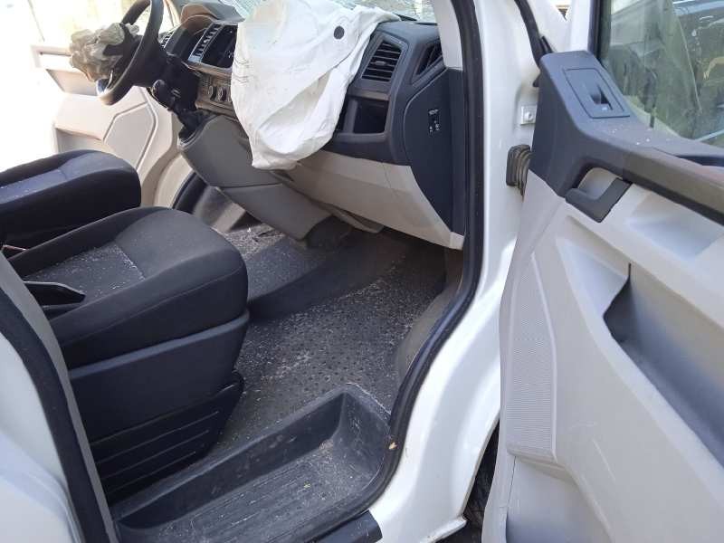 volkswagen t6 transporter del año 2015