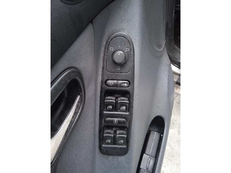 seat leon (1m1) del año 2000