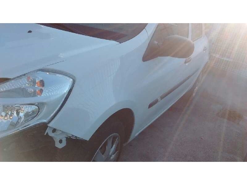 renault clio iii del año 2012