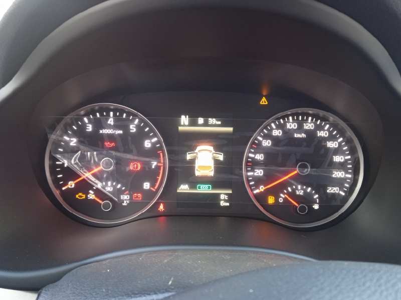 kia rio (yb) del año 2023