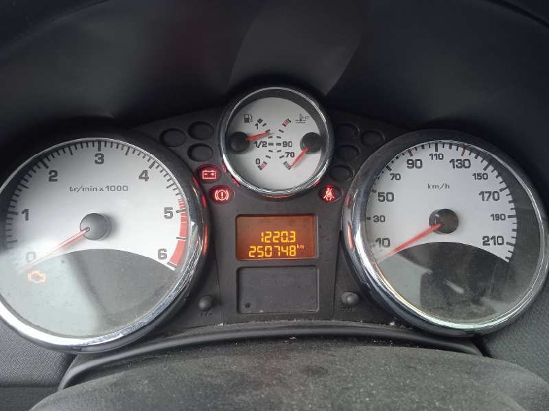 peugeot 207 sw del año 2009