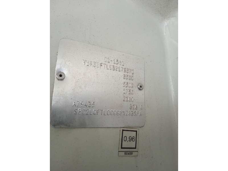 nissan cabstar (2001-...) del año 2001