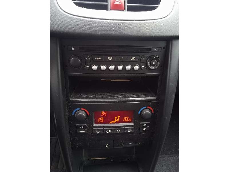 peugeot 207 del año 2008