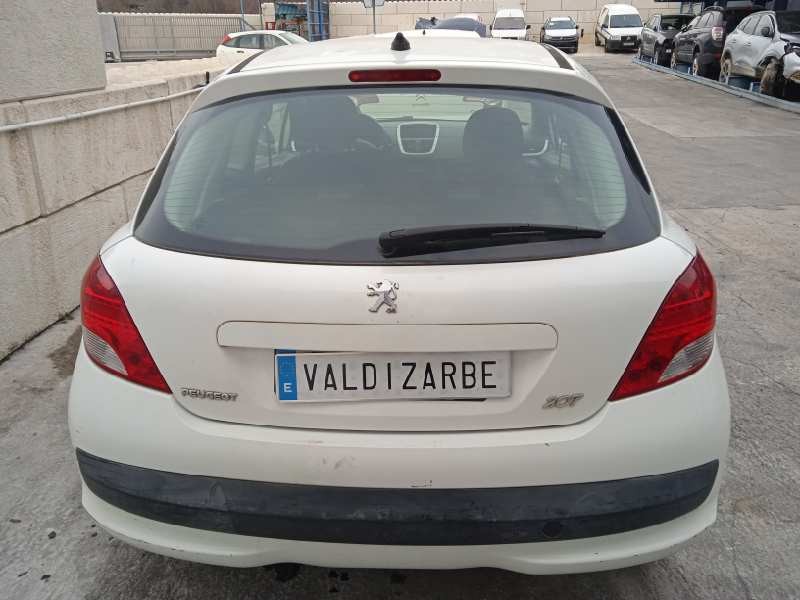 peugeot 207 del año 2008