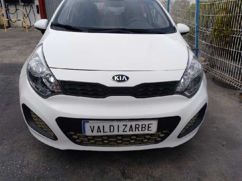 kia rio del año 2014