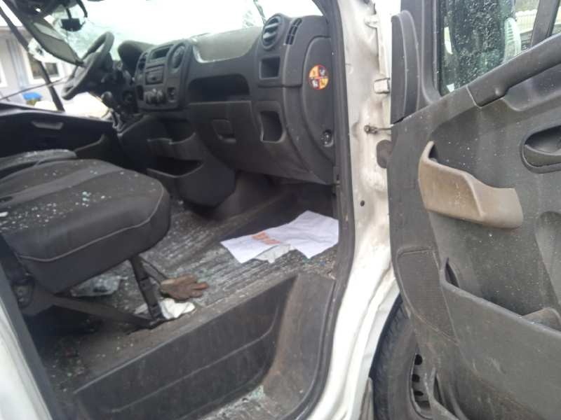 nissan nv 400 del año 2012