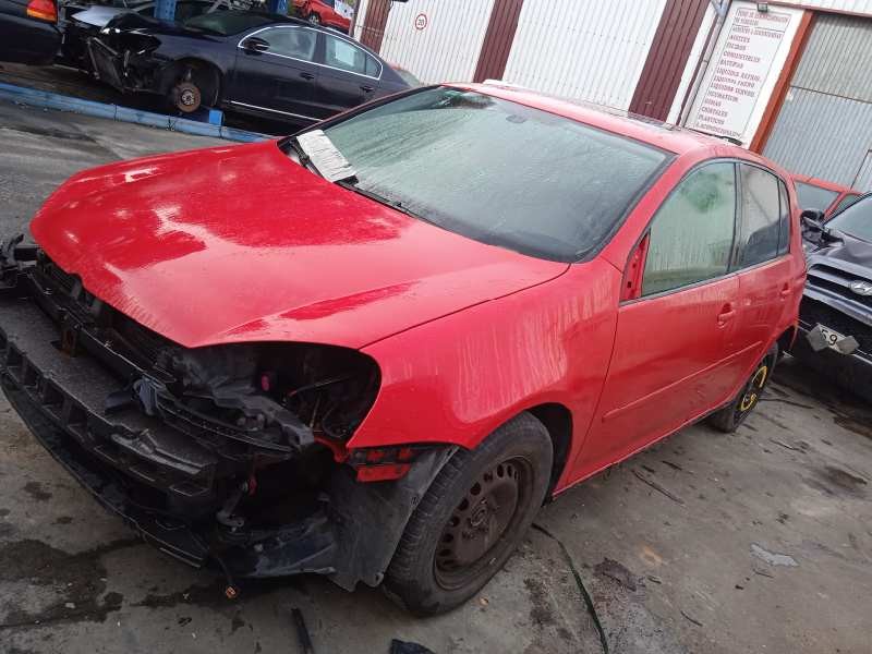 volkswagen golf v berlina (1k1) del año 2005