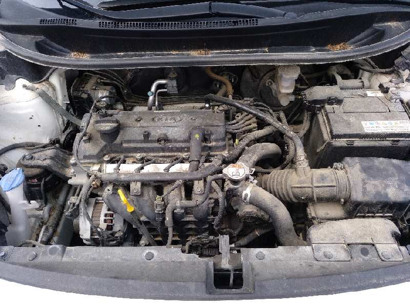 kia rio del año 2014