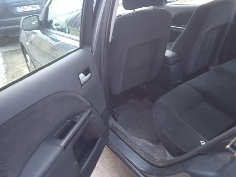ford mondeo berlina (ge) del año 2002