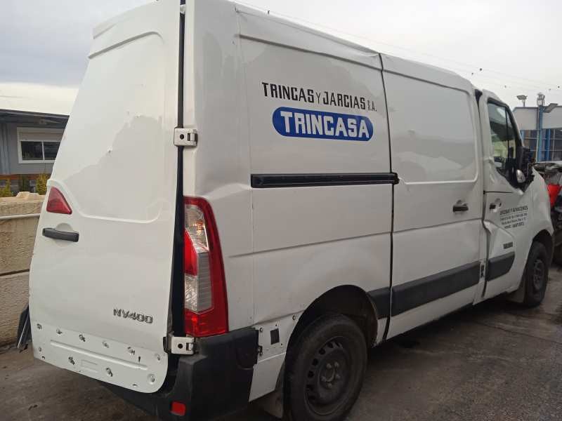 nissan nv 400 del año 2012