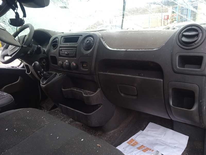 nissan nv 400 del año 2012