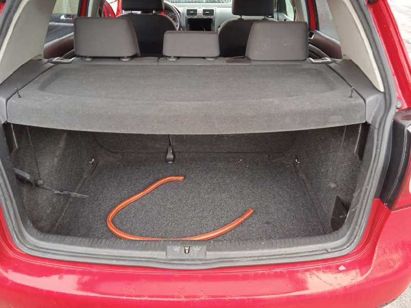 volkswagen golf v berlina (1k1) del año 2005