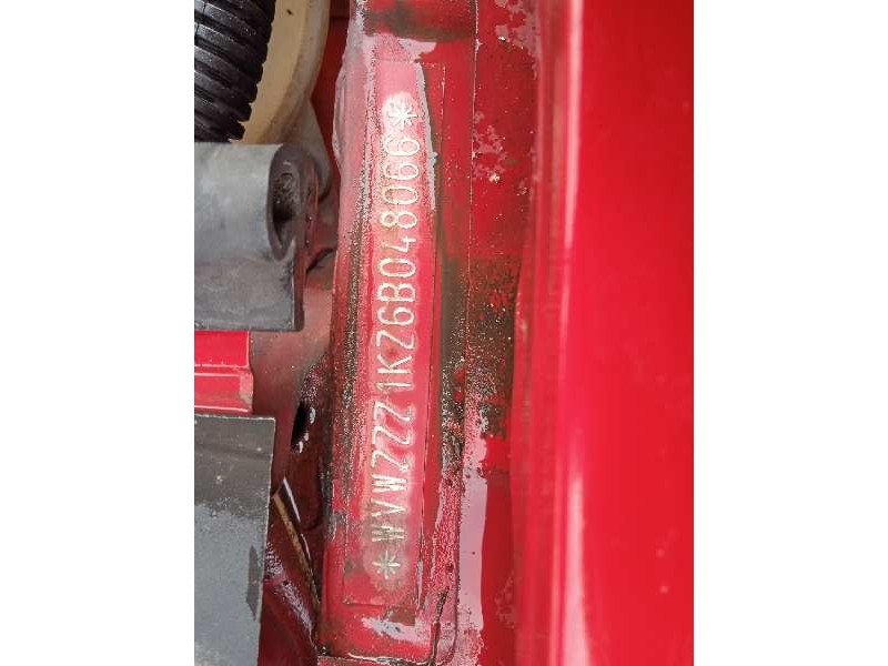 volkswagen golf v berlina (1k1) del año 2005