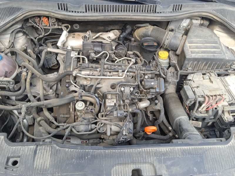 seat ibiza (6j5) del año 2012