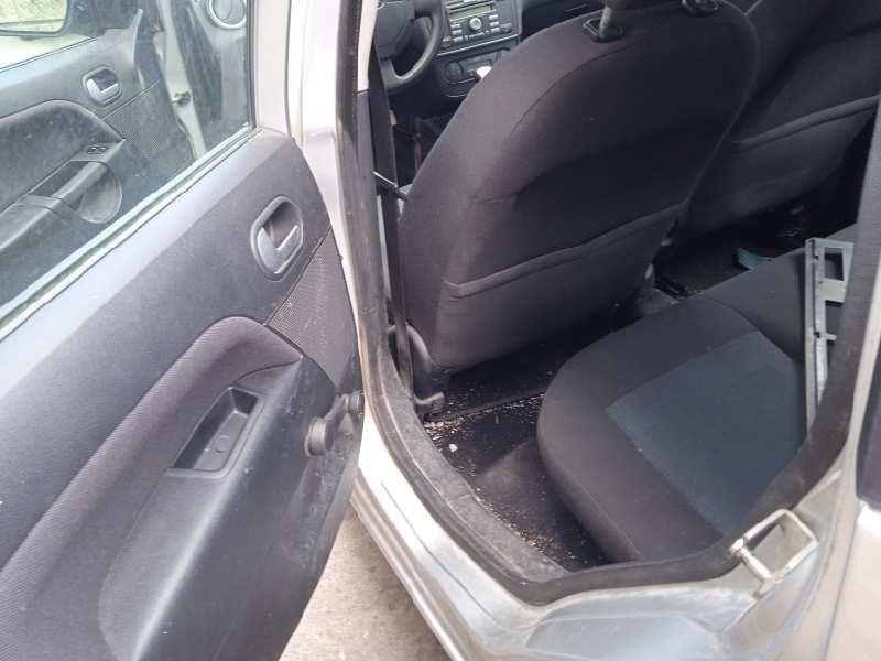 ford fiesta (cbk) del año 2007