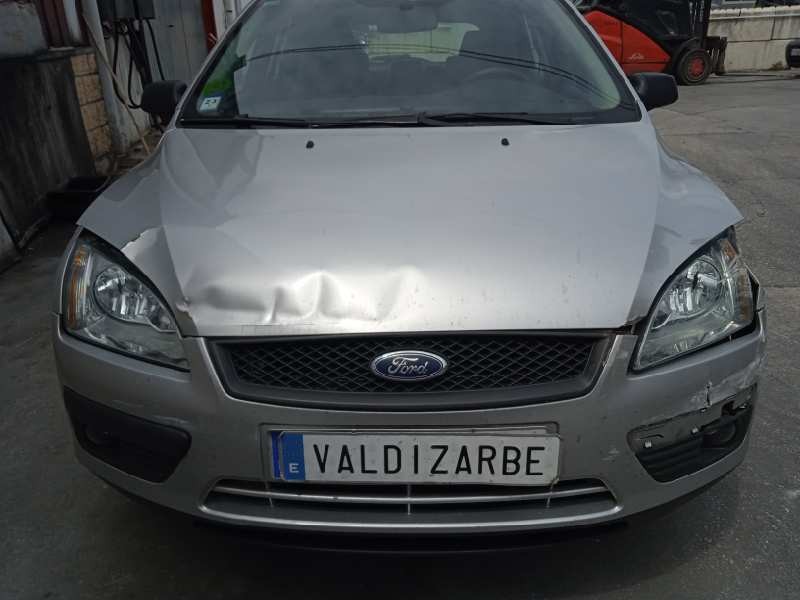 ford focus berlina (cap) del año 2006