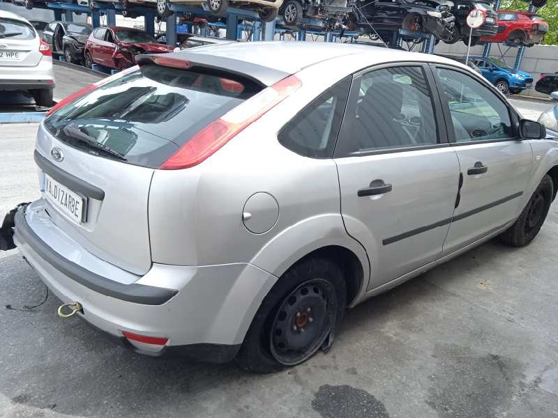 ford focus berlina (cap) del año 2006