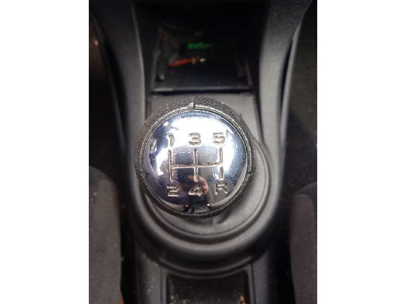 citroën c4 berlina del año 2005