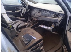 kia carens ( ) del año 2014 2