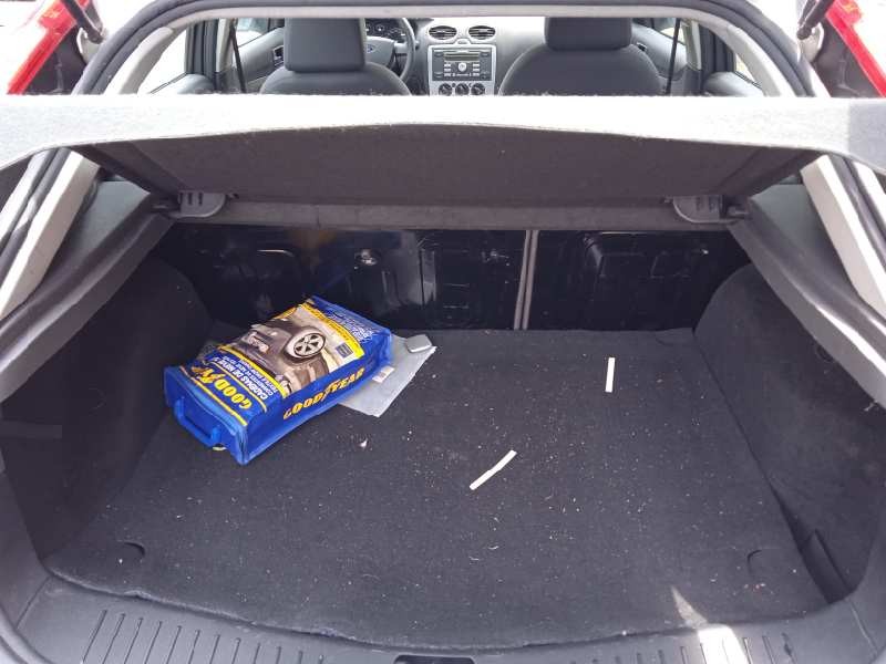 ford focus berlina (cap) del año 2006