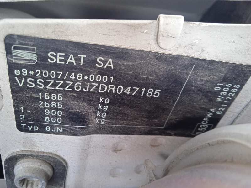 seat ibiza (6j5) del año 2012