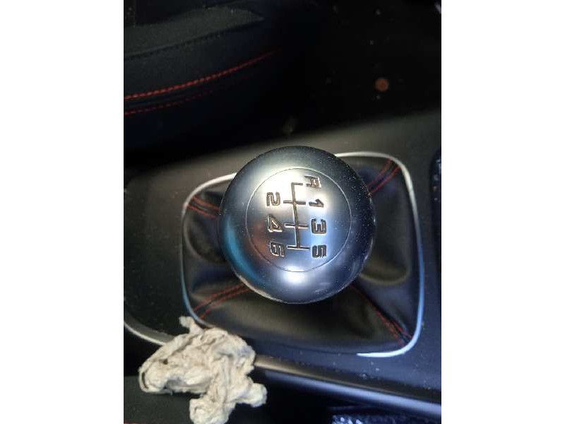 alfa romeo giulietta (191) del año 2015