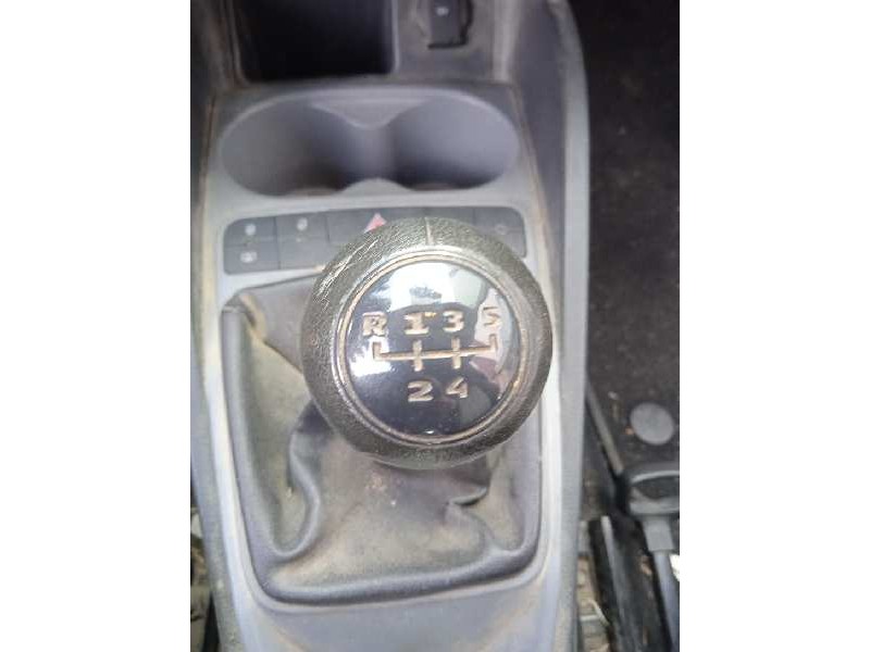 seat ibiza (6j5) del año 2012