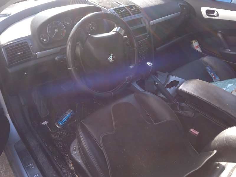 peugeot 407 coupe del año 2006