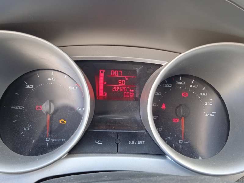 seat ibiza (6j5) del año 2010