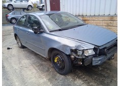 volvo s40 berlina del año 2008