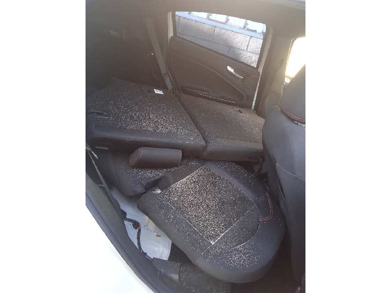 alfa romeo giulietta (191) del año 2015