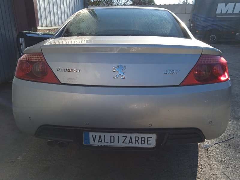 peugeot 407 coupe del año 2006