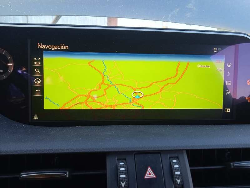 lexus es del año 2020