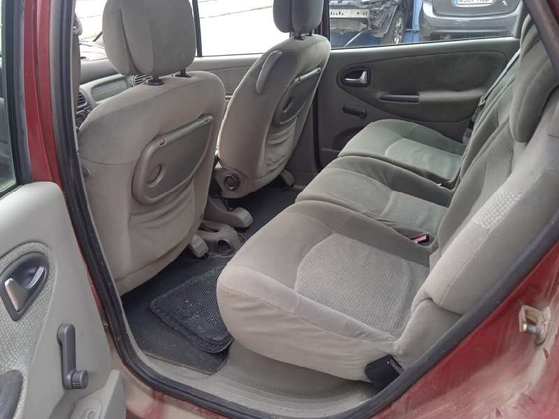 renault scenic (ja..) del año 2002