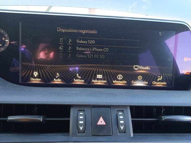 lexus es del año 2020