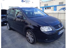 VOLKSWAGEN TOURAN (1T1)