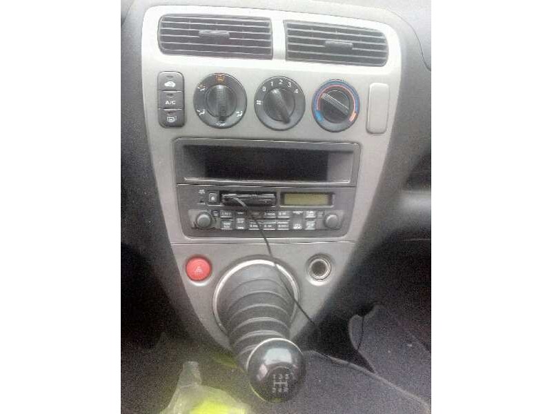honda civic berlina 5 (eu7/8) del año 2002