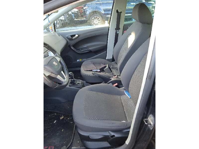 seat ibiza (6j5) del año 2010