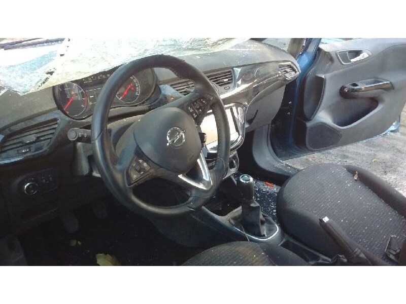 opel corsa e del año 2015