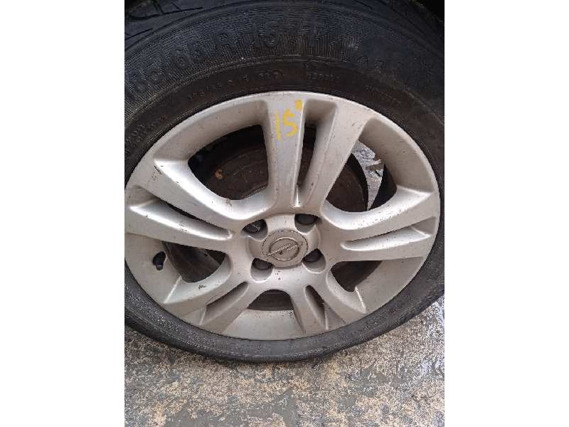 opel corsa d del año 2009