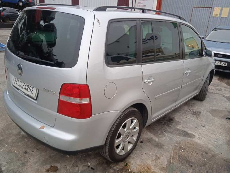 volkswagen touran (1t1) del año 2004