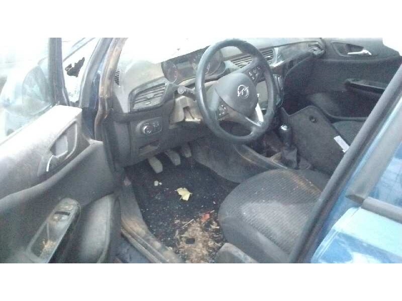 opel corsa e del año 2015