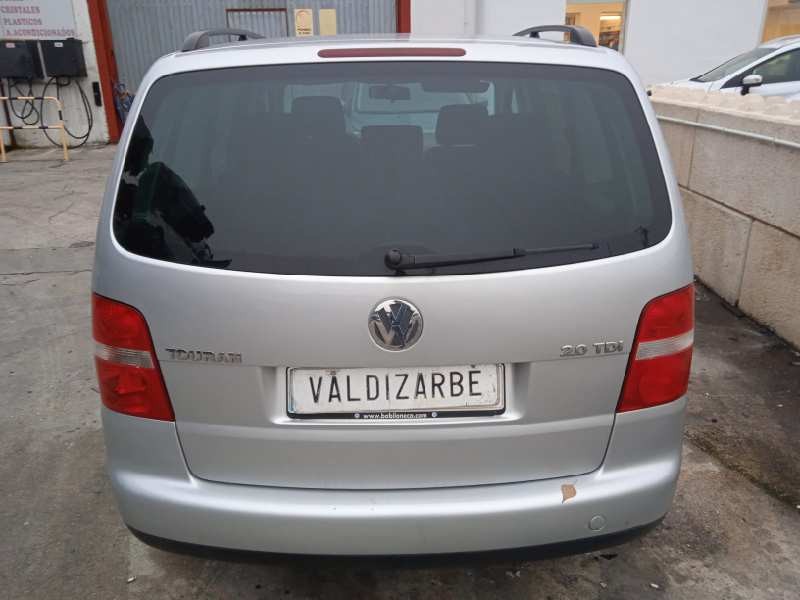 volkswagen touran (1t1) del año 2004