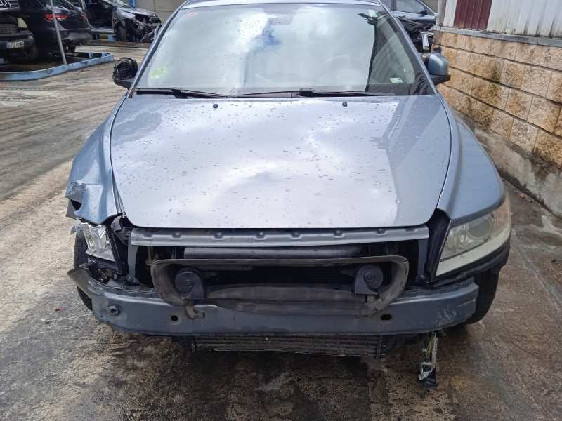 volvo s40 berlina del año 2008