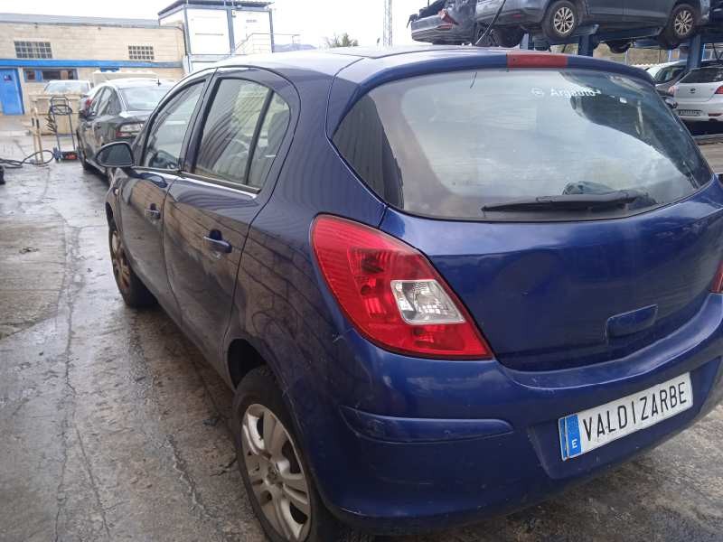 opel corsa d del año 2009