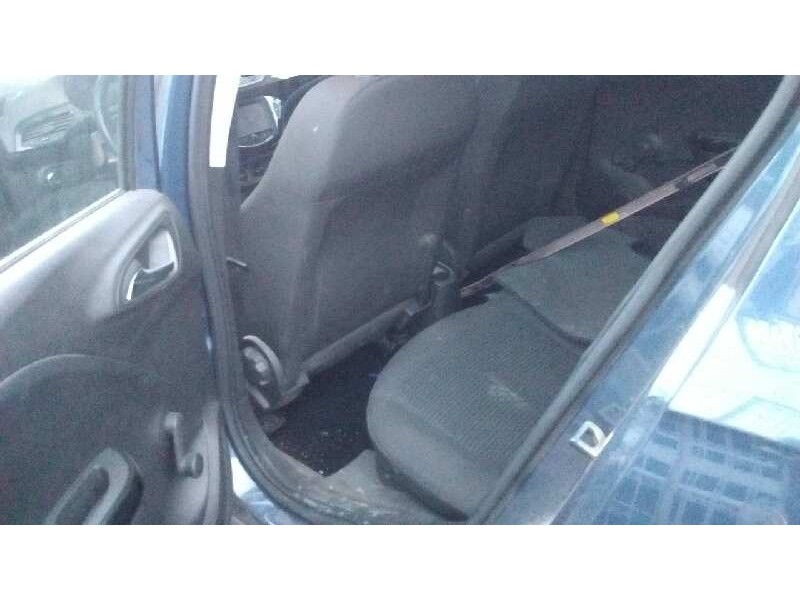 opel corsa e del año 2015