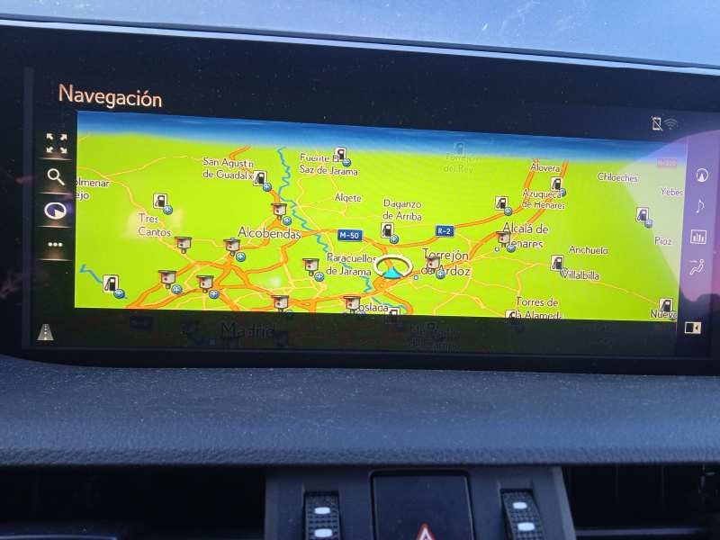 lexus es del año 2020